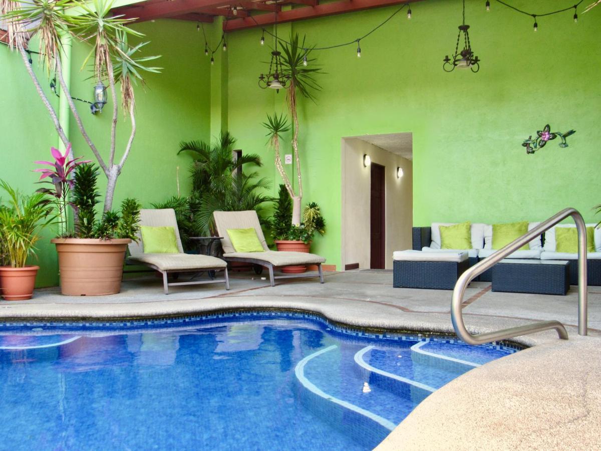 Hotel La Guaria Inn & Suites Alajuela Exterior photo